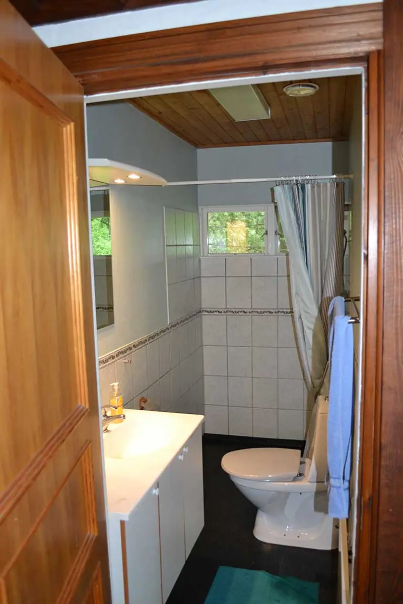 Ground floor · kitchen, dining & bathrooms — 1