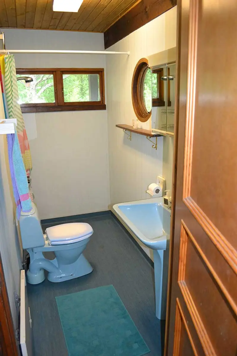 Ground floor · kitchen, dining & bathrooms — 2
